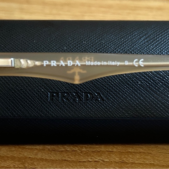 RARE translucent beige PRADA eyewear - Picture 10 of 13